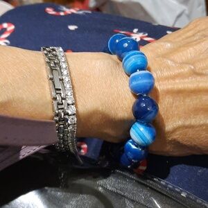 New Genuine Real Chunky Faceted 15mm Blue Agate Stretchy Beaded Bracelet